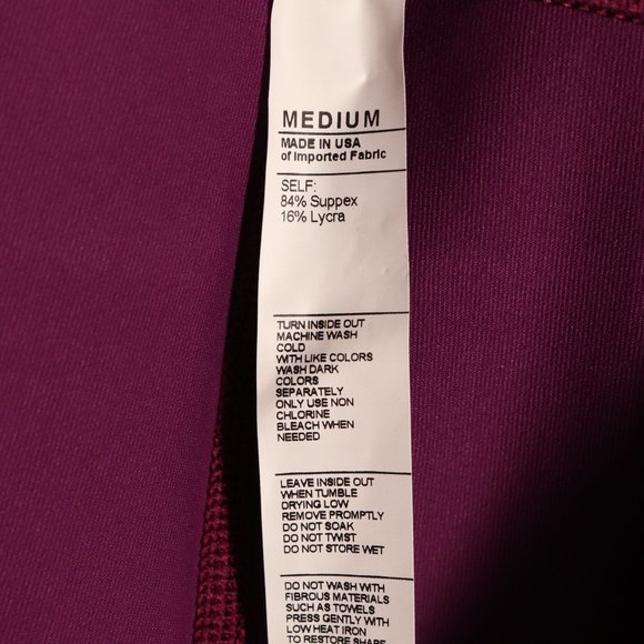 NWT Vimmia X Revolve 7/8 Legging in Grape - Picture 4 of 9
